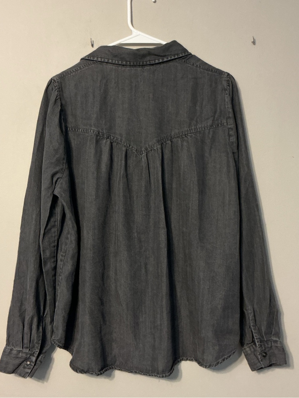 Jane + Delancey Black Denim Button Down - Picture 7 of 11